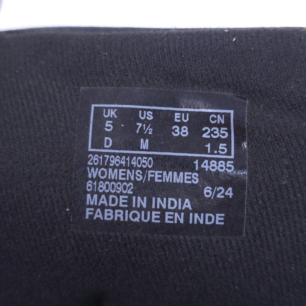 Clarks Collection Maye Bella Ankle Boot, Black Leather, 7.5 Medium US - Picture 11 of 13